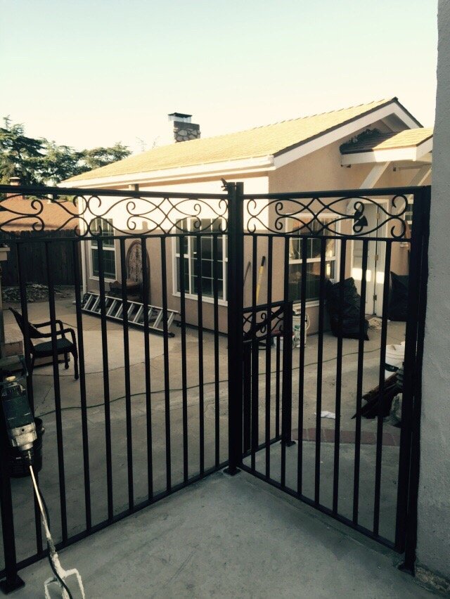 Palos Verdes Front Porch Gate and Hand Railing 02 - by Isaac's Ironworks 818-982-1955